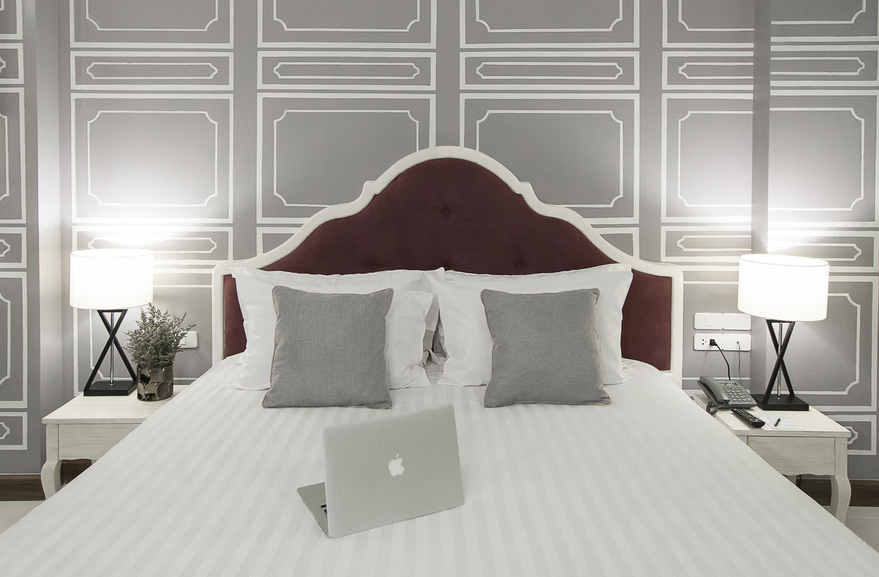 Art Mai Gallery Nimman Hotel Chiang Mai Ngoại thất bức ảnh A bedroom designed in the Art Deco style