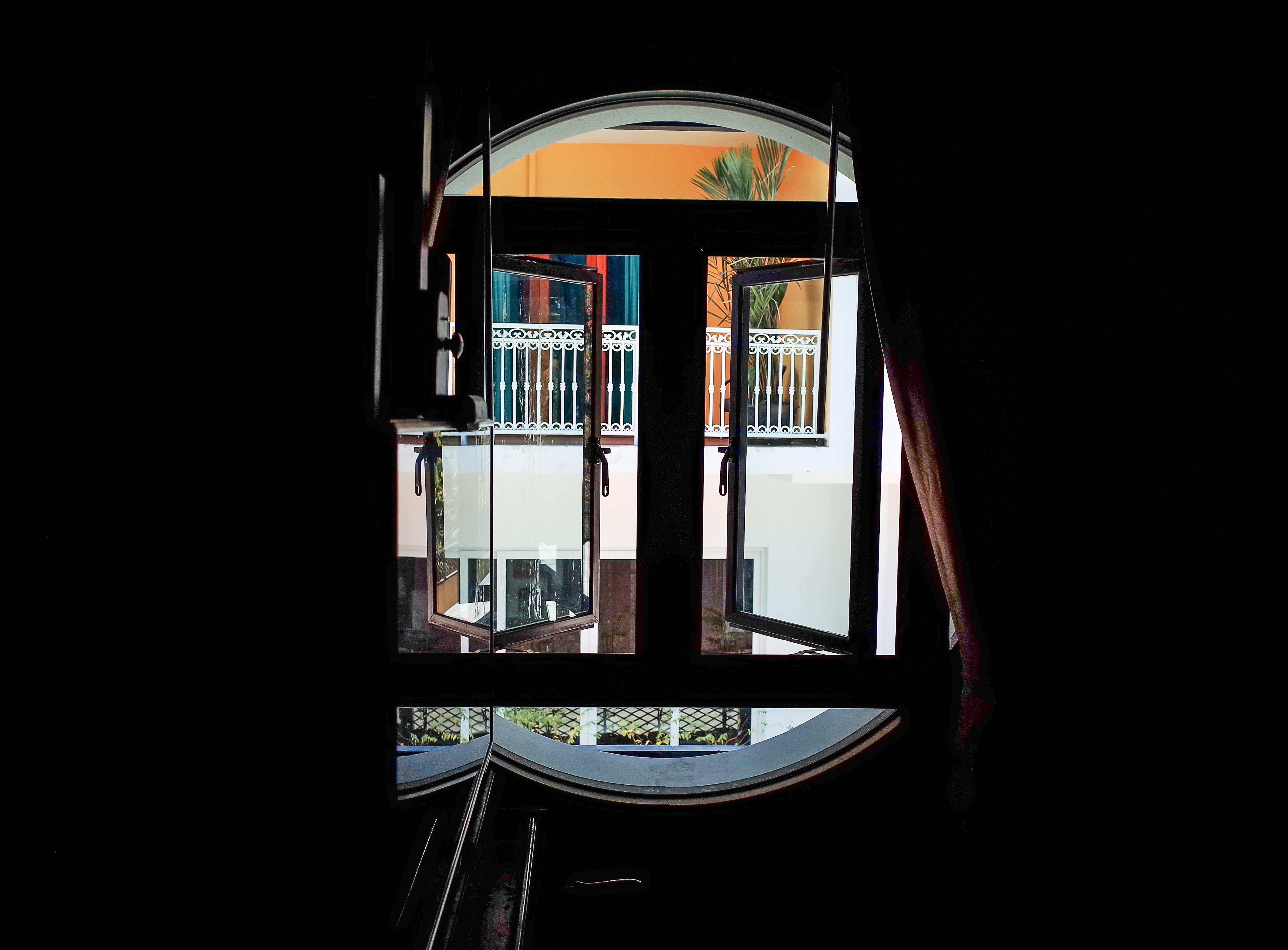 Art Mai Gallery Nimman Hotel Chiang Mai Ngoại thất bức ảnh The window of the house of the writer