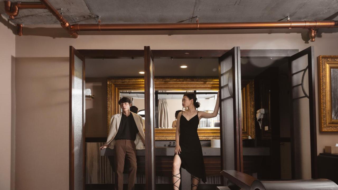 Art Mai Gallery Nimman Hotel Chiang Mai Ngoại thất bức ảnh The 2019 production of The Seagull at the National Theatre of Korea