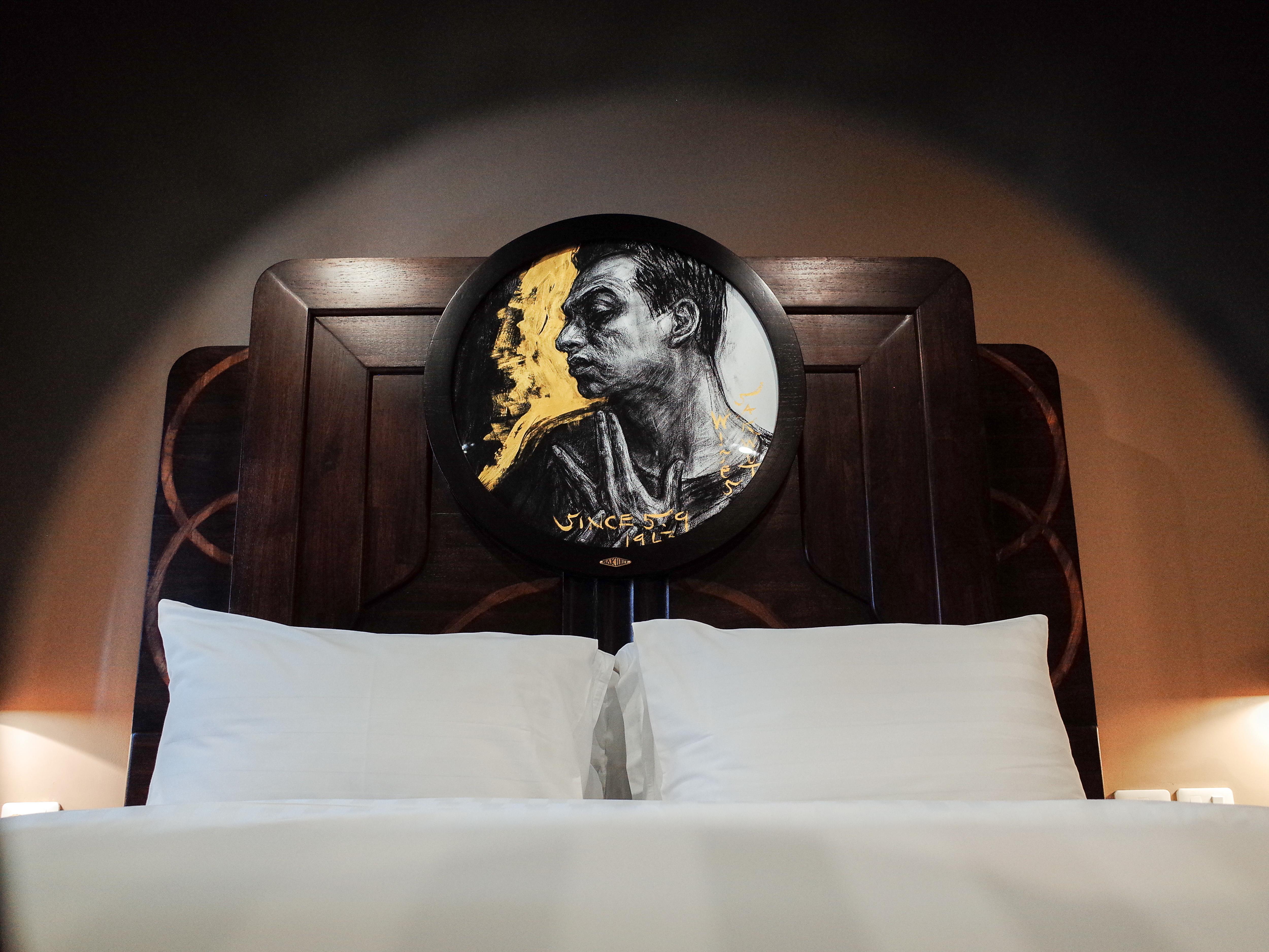 Art Mai Gallery Nimman Hotel Chiang Mai Ngoại thất bức ảnh A bed at the hotel